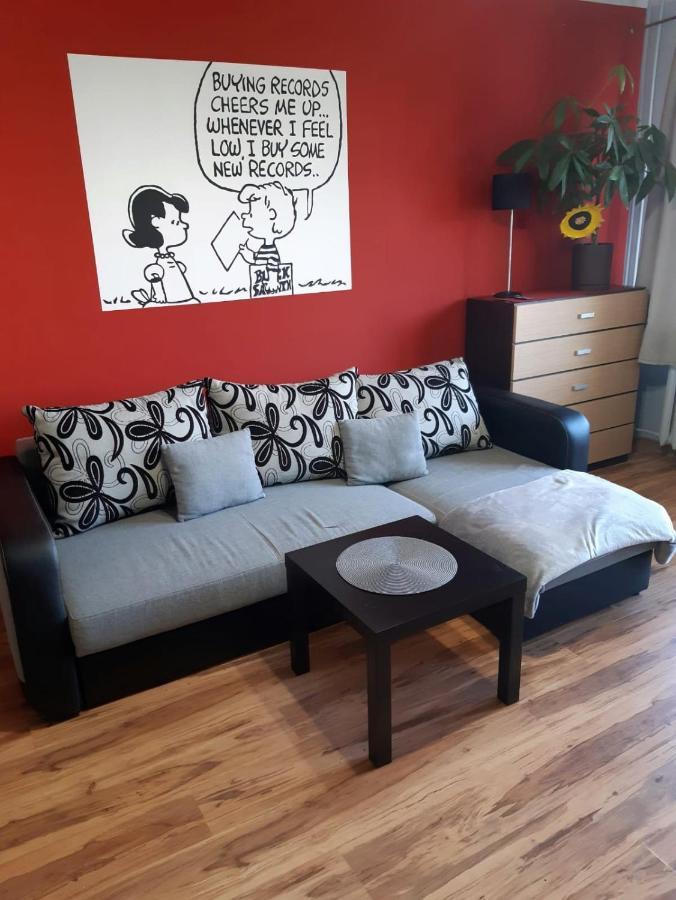 Kwadrat Maja Apartment Walbrzych Luaran gambar